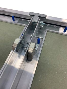 Люк под покраску Хаммер Гиппократ для установки в потолок, 2 створки, съёмная перегородка 950*1450 Люк под покраску Хаммер Гиппократ для установки в потолок, 2 створки, съёмная перегородка 950*1450