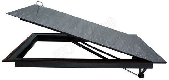 Уличный люк Дворник Уголок, стальной рифленый лист 1200*1600 Уличный люк Дворник Уголок, стальной рифленый лист 1200*1600