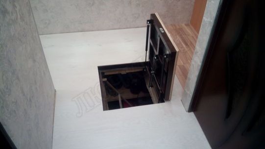 Напольный люк Самоподъемный Невидимка уголок 1000*1200 Напольный люк Самоподъемный Невидимка уголок 1000*1200