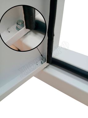 Люк сантехнический Элит усиленный 1 мм нажимной, 1 створка Люк сантехнический Элит усиленный 1 мм нажимной, 1 створка